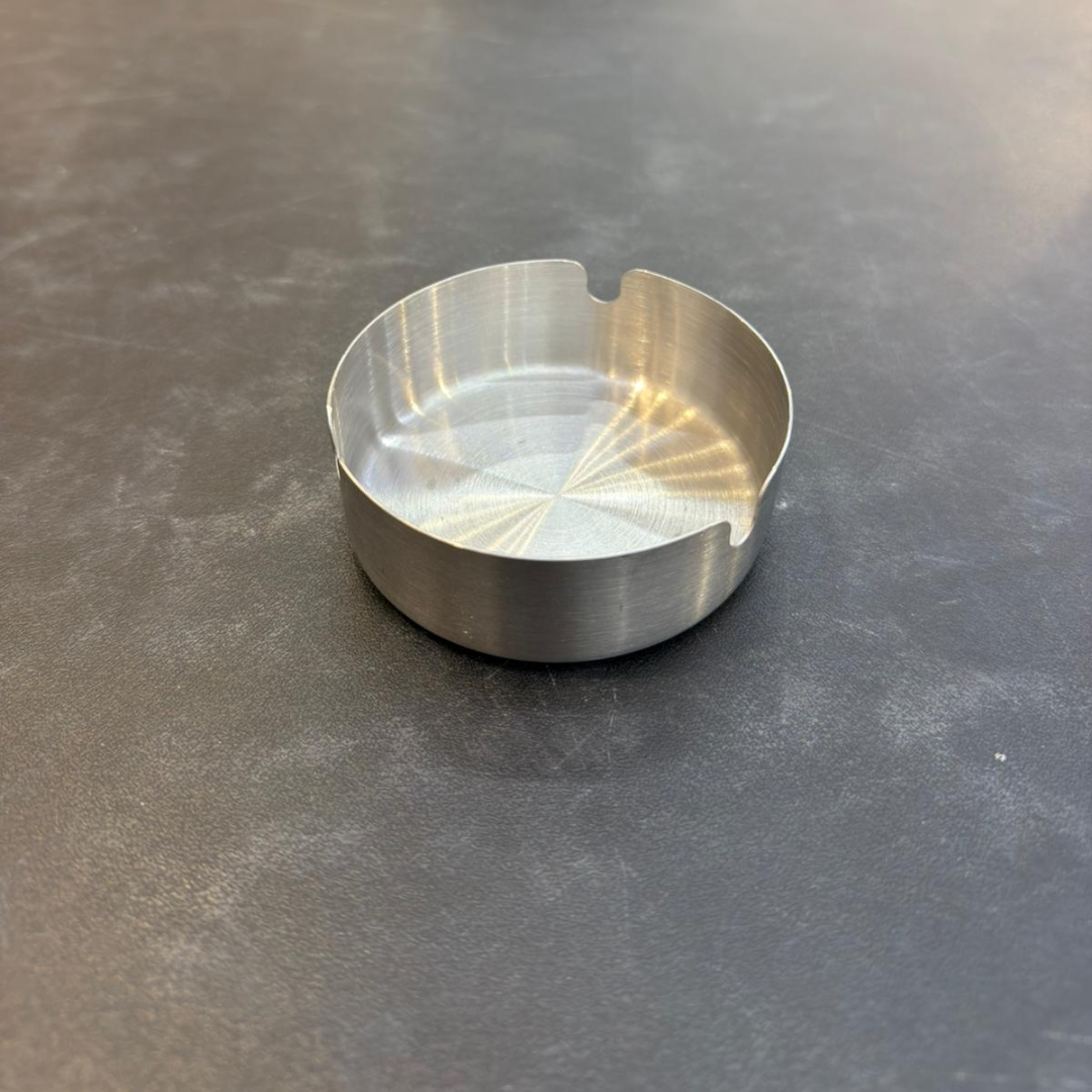 מאפרה עגולה נירוסטה 8 ס"מ