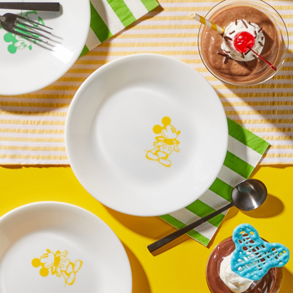 מארז 8 צלחות עוגה 17 ס"מ דגם Mickey מבית קורנינג corelle