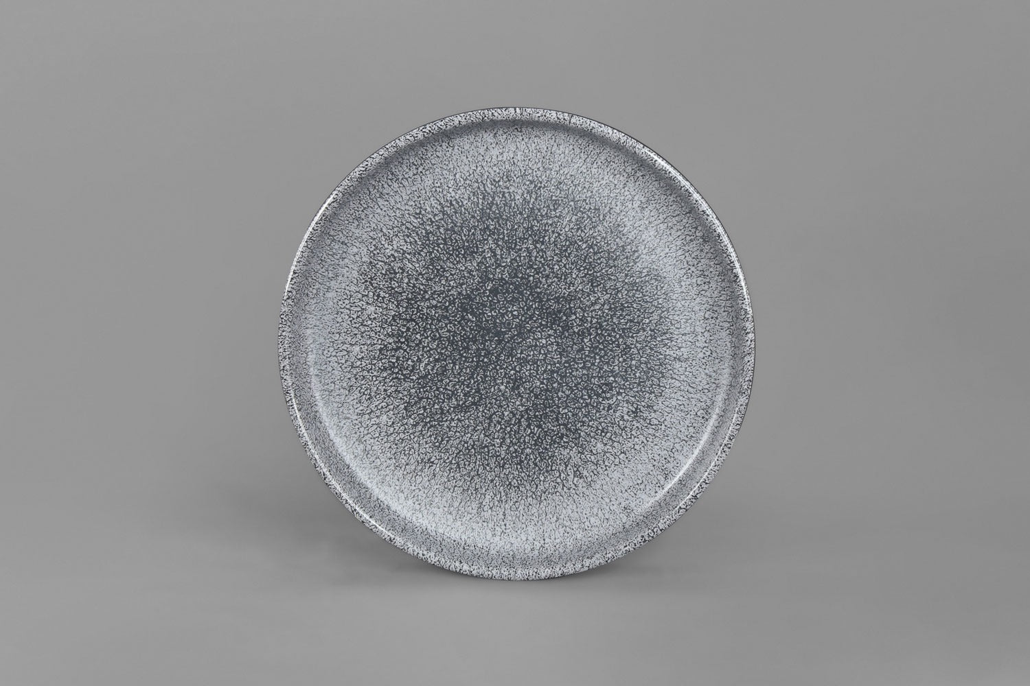 צלחת גובי 24 ס”מ קנט ניצב מלמין אפור/שחור