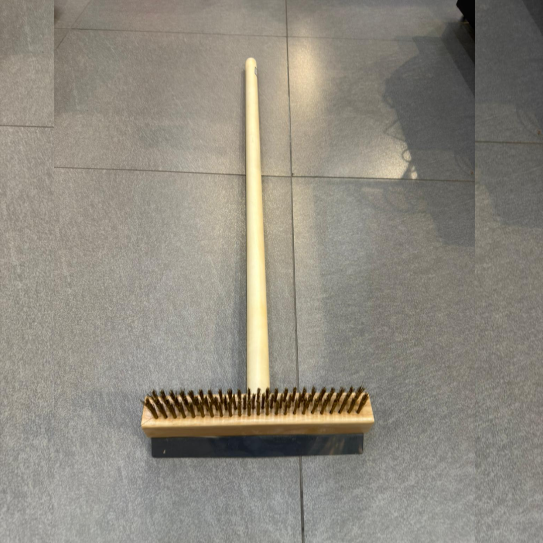 מברשת נחושת לניקוי טאבון 90 ס"מ