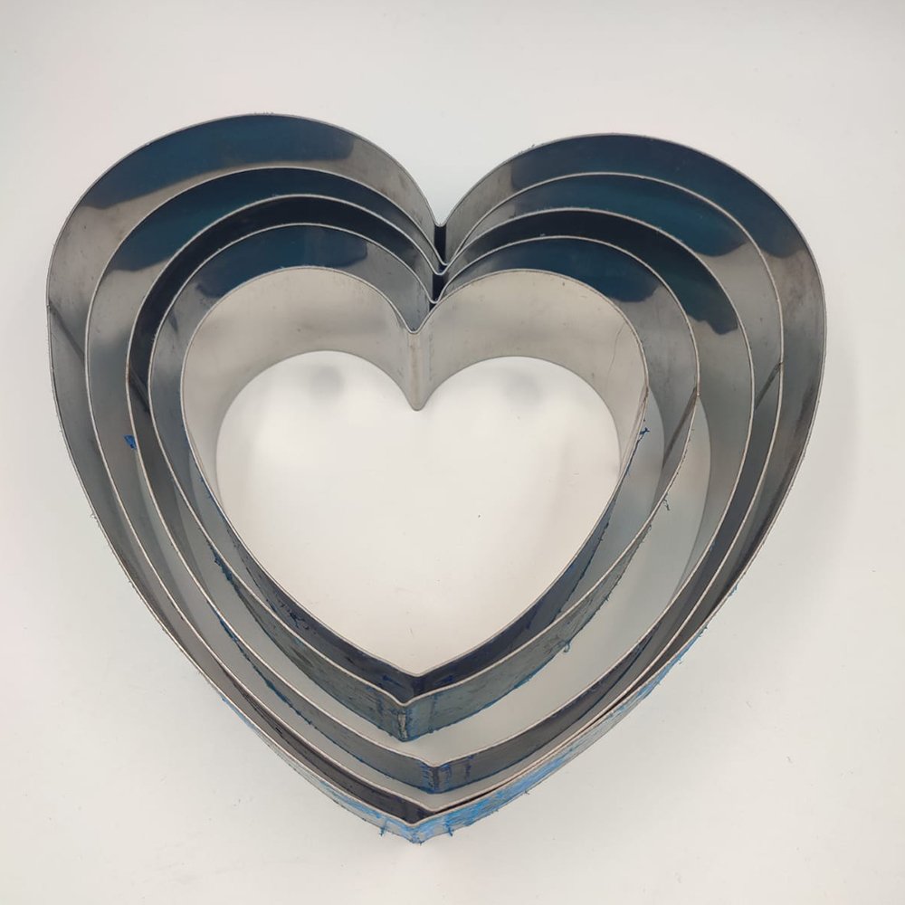 רינג נירוסטה - צורת לב 21 ס"מ