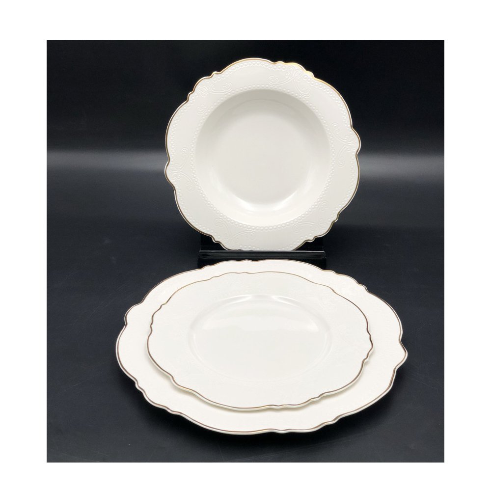 סט צלחות 15 חלקים | 5 סועדים - לבן תחרה מעוטר זהב 68297G