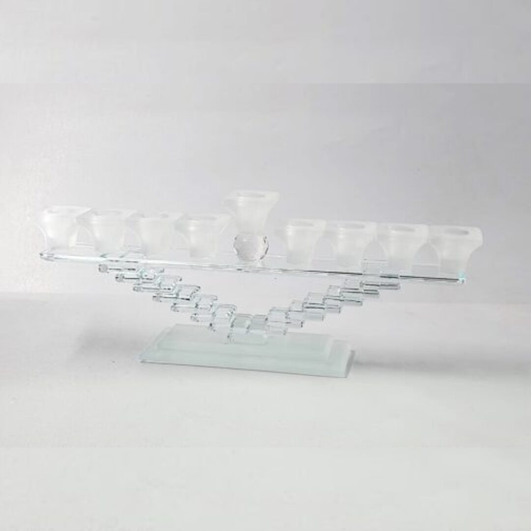 חנוכיה קריסטל - פרמידה חלבי 14X36 ס"מ