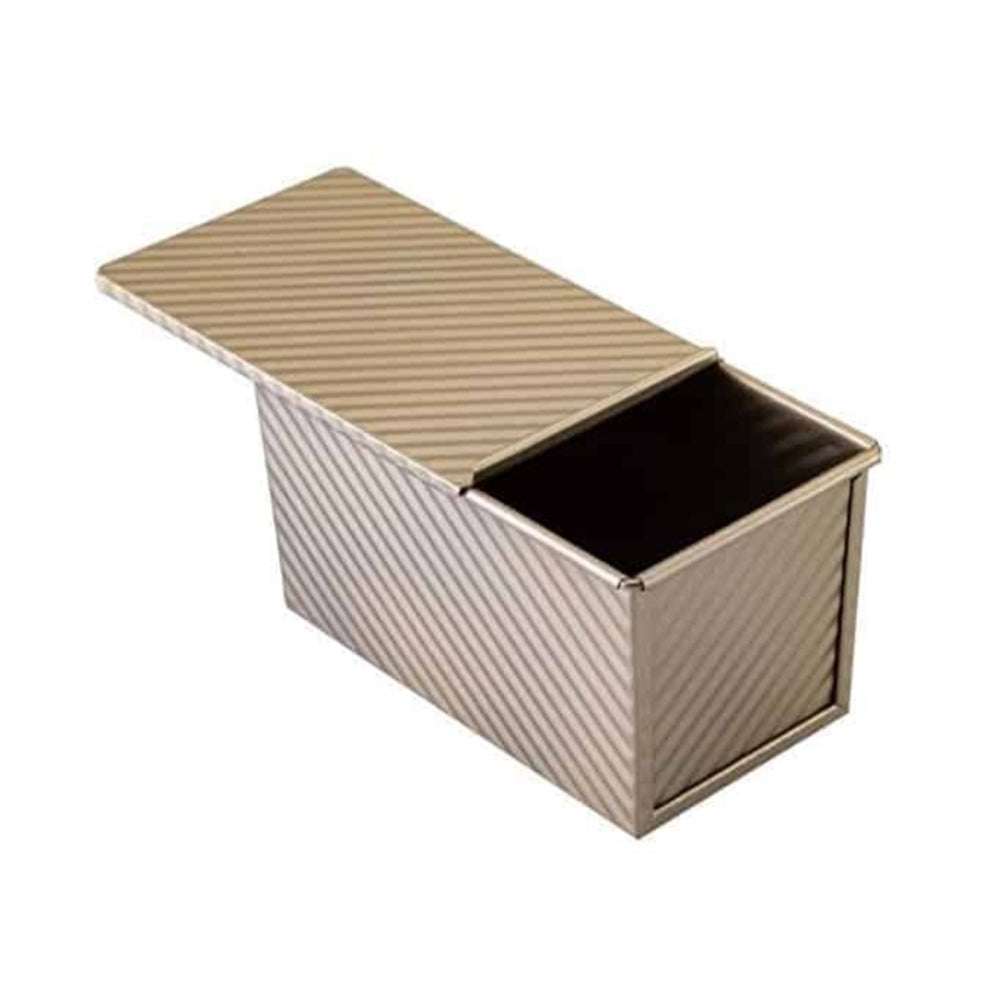 תבנית לחם זהב עם מכסה טפלון 21X12X11 ס"מ cutter peeler