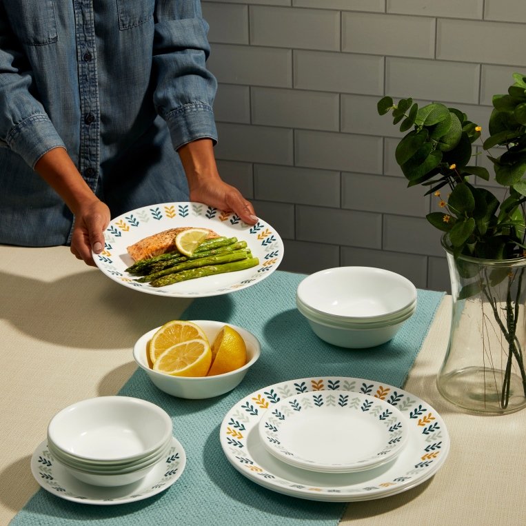 סט צלחות 18 חלקים - דגם Anders קורנינג CORELLE