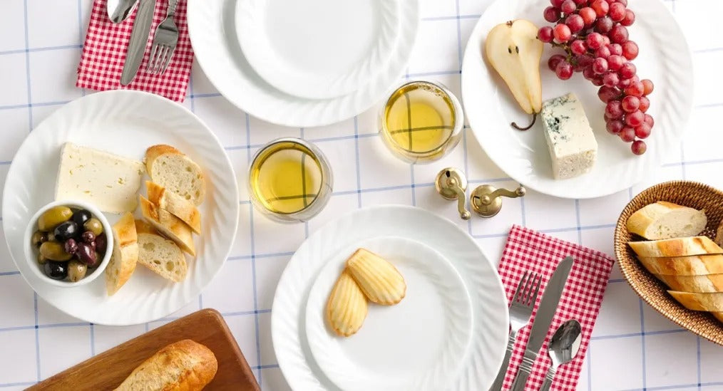 סט צלחות 18 חלקים דגם Enhancements מבית קורנינג CORELLE
