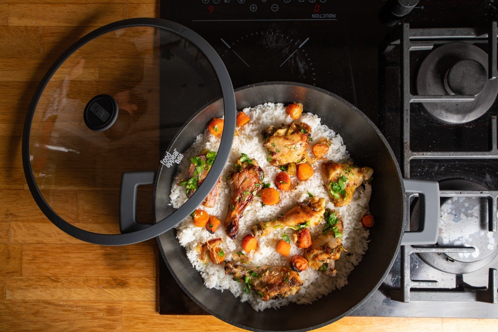 סוטאז' יציקת אלומיניום 24 ס"מ , 2.9 ל' BLACKBERRY