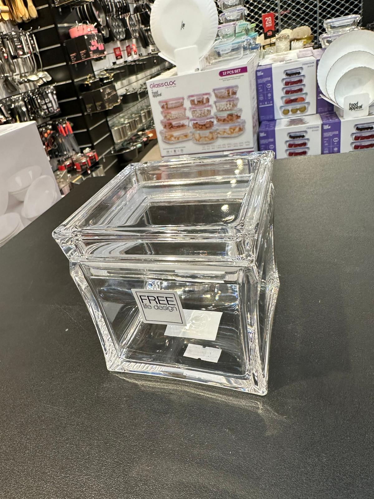 מיכל קופסת אחסון שקוף אקרילית 0.5 ל' מרובע מיני 10X10 ס"מ FREE