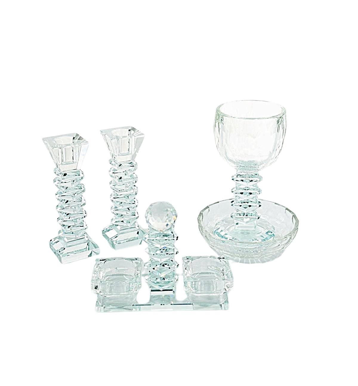 סט שבת פרמידה קריסטל - זוג פמוט + גביע קידוש + מלחיה פתוחה