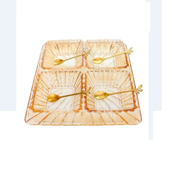 סט 4 קעריות זכוכית מרובעות - על מגש זכוכית ענבר + כפיות נירוסטה זהב