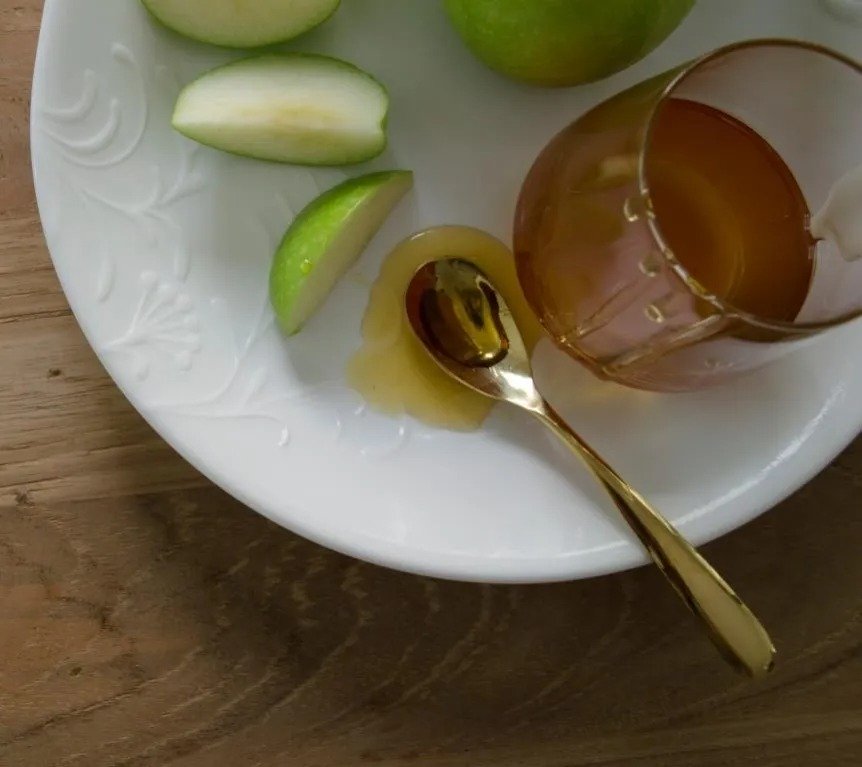 מגש אובלי 31 ס"מ , Cherish Round מבית קורנינג corelle