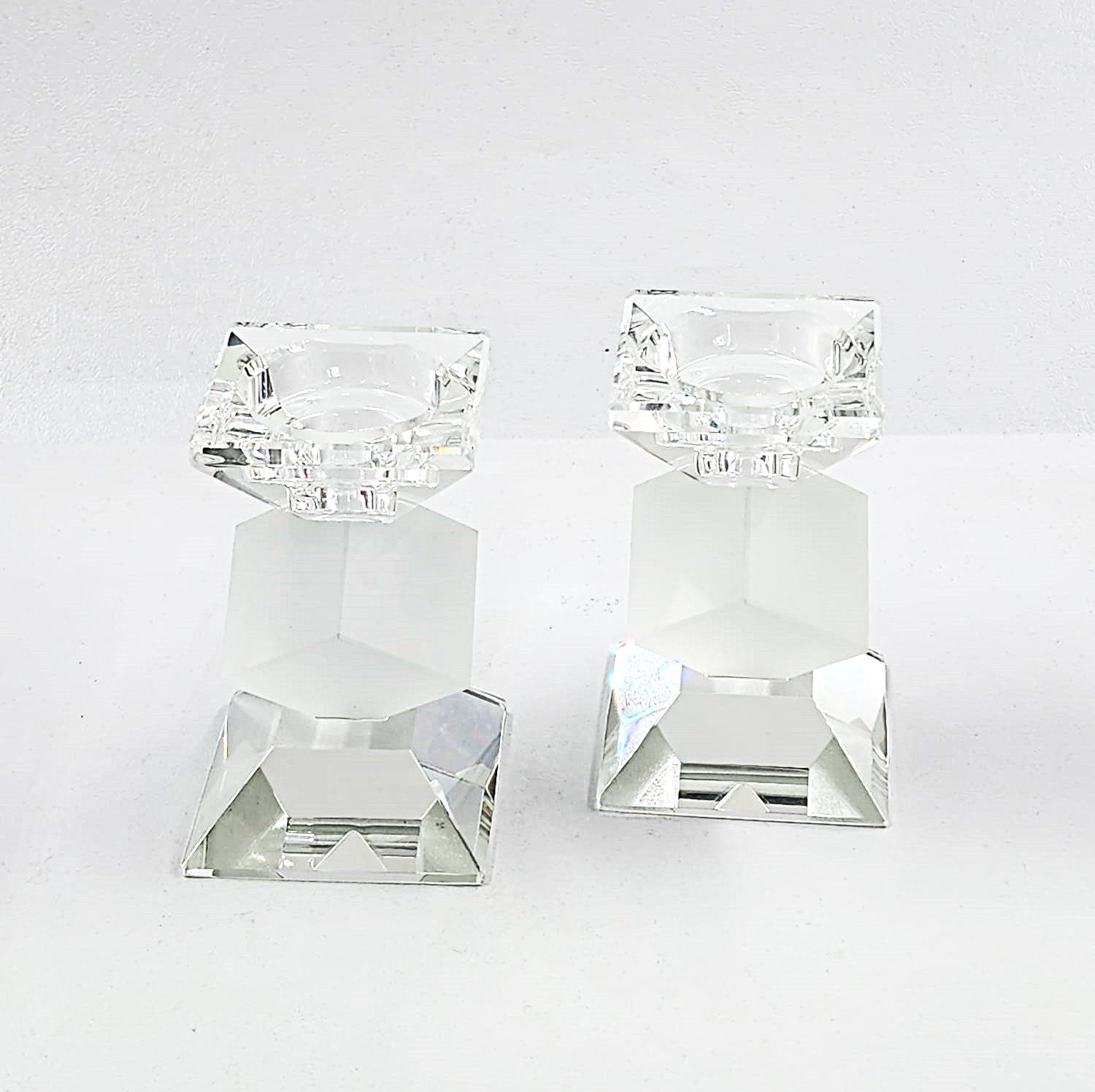 זוג פמוט - קוביה קריסטל פרוזן חלבי 10 ס"מ