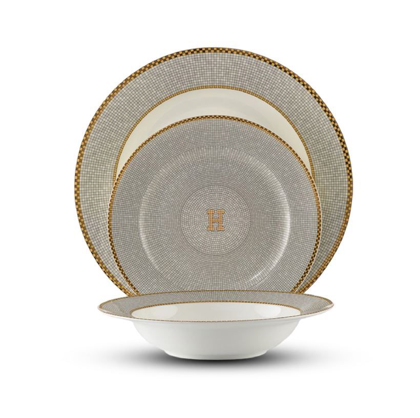 סט צלחות אוכל פורצלן דק ואיכותי 18 חל' HELENA GOLD FINE BONE CHINA