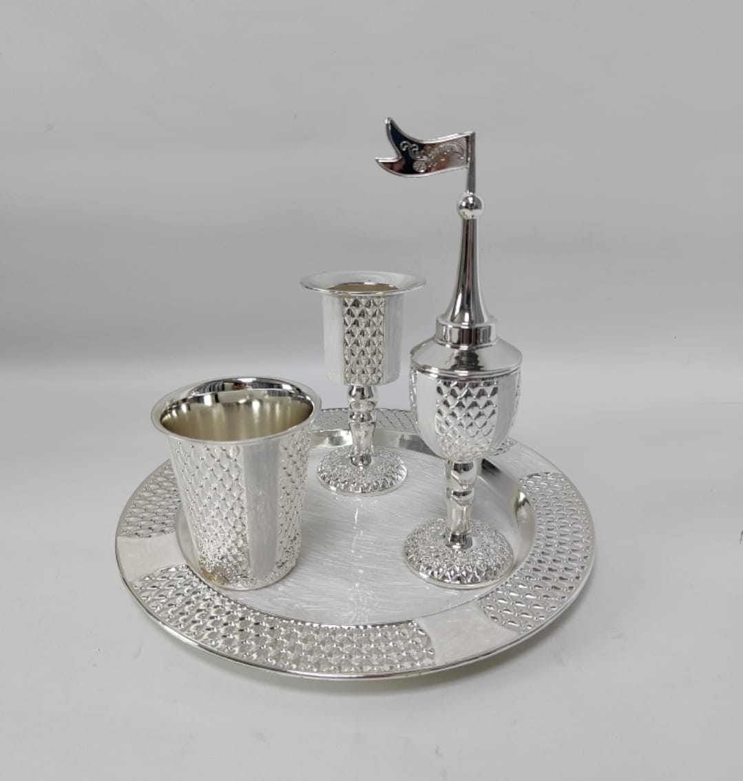 סט הבדלה - מעויינים כסף ואמייל