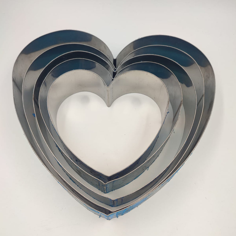 רינג נירוסטה - צורת לב 13.5 ס"מ