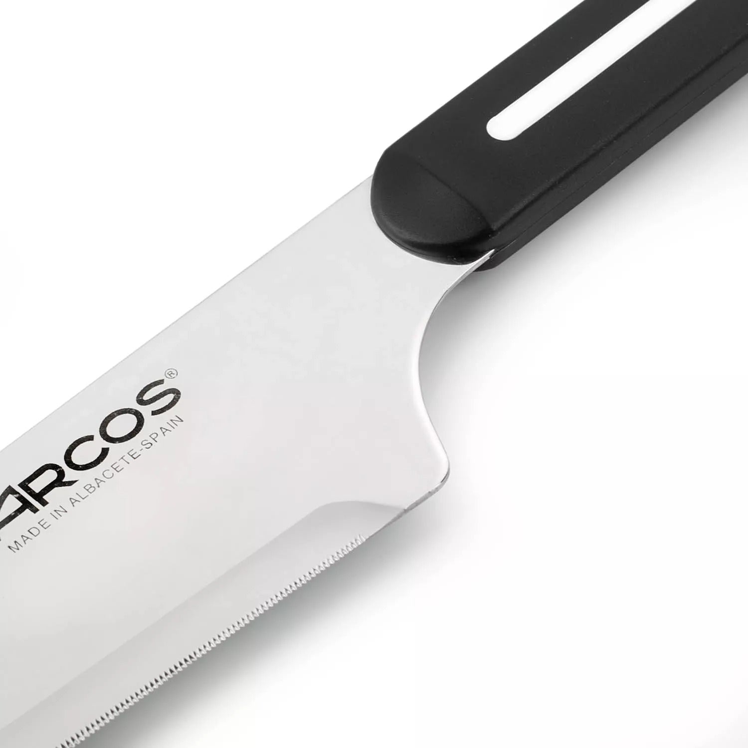 סכין שף 18 ס”מ Linea Chef מבית Arcos