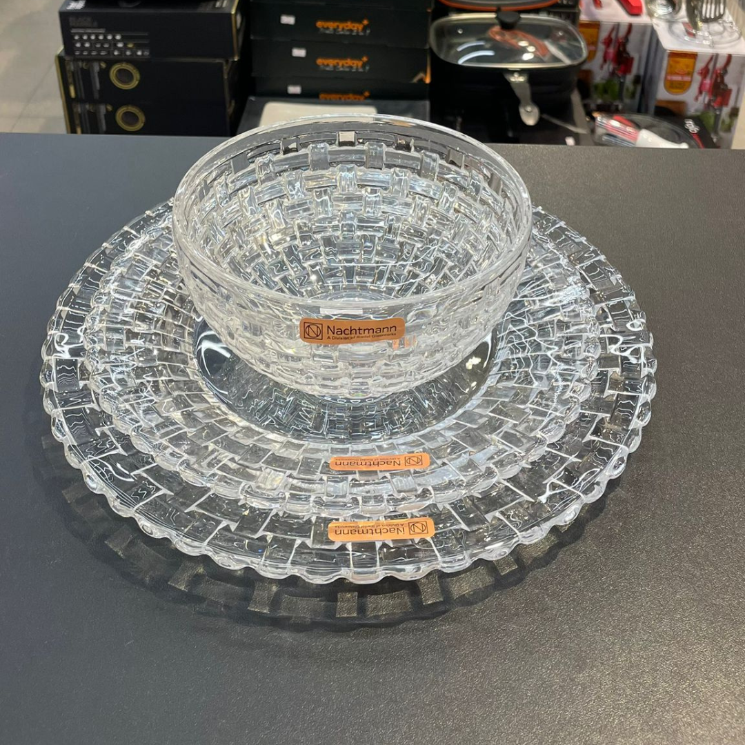 סט צלחות 18 חלקים - קריסטל נחתמן גרמני