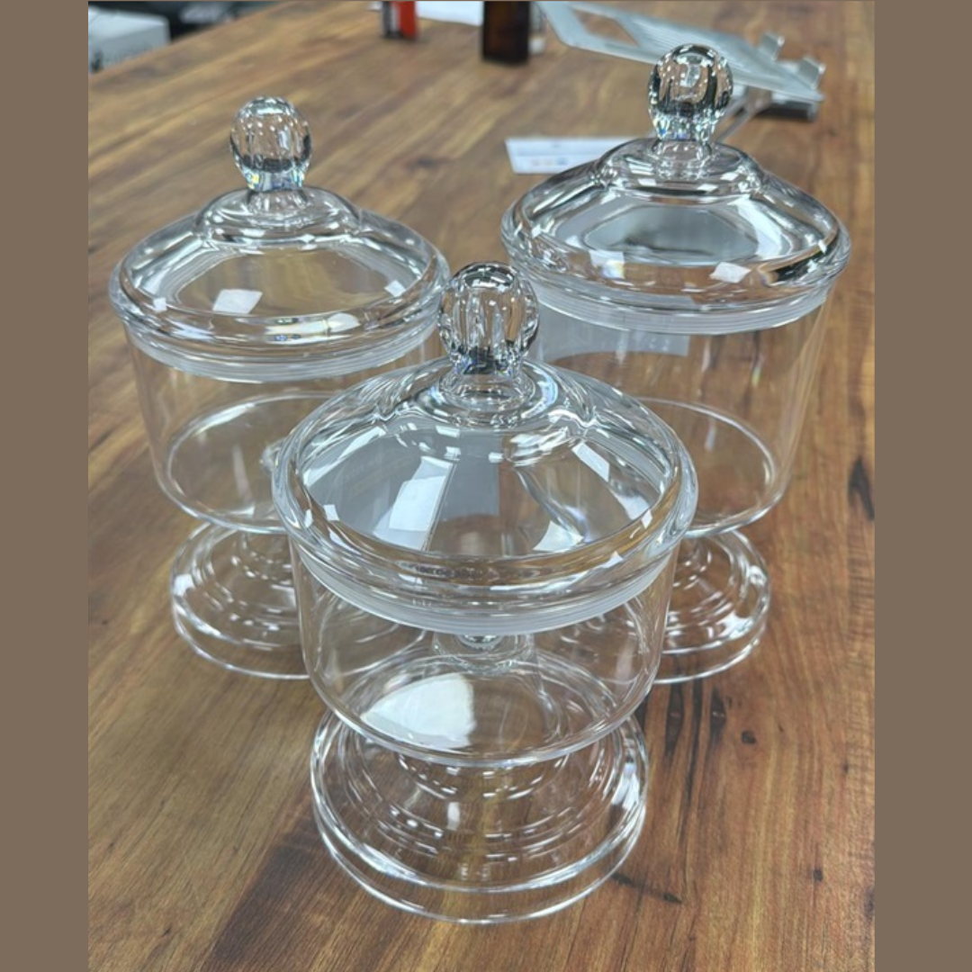 צנצנת אקריל - דגם MOR על רגל 13X13X25 ס"מ