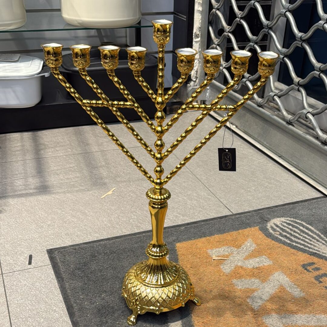 חנוכיה - מנורה זהב 52 ס"מ AVI777G
