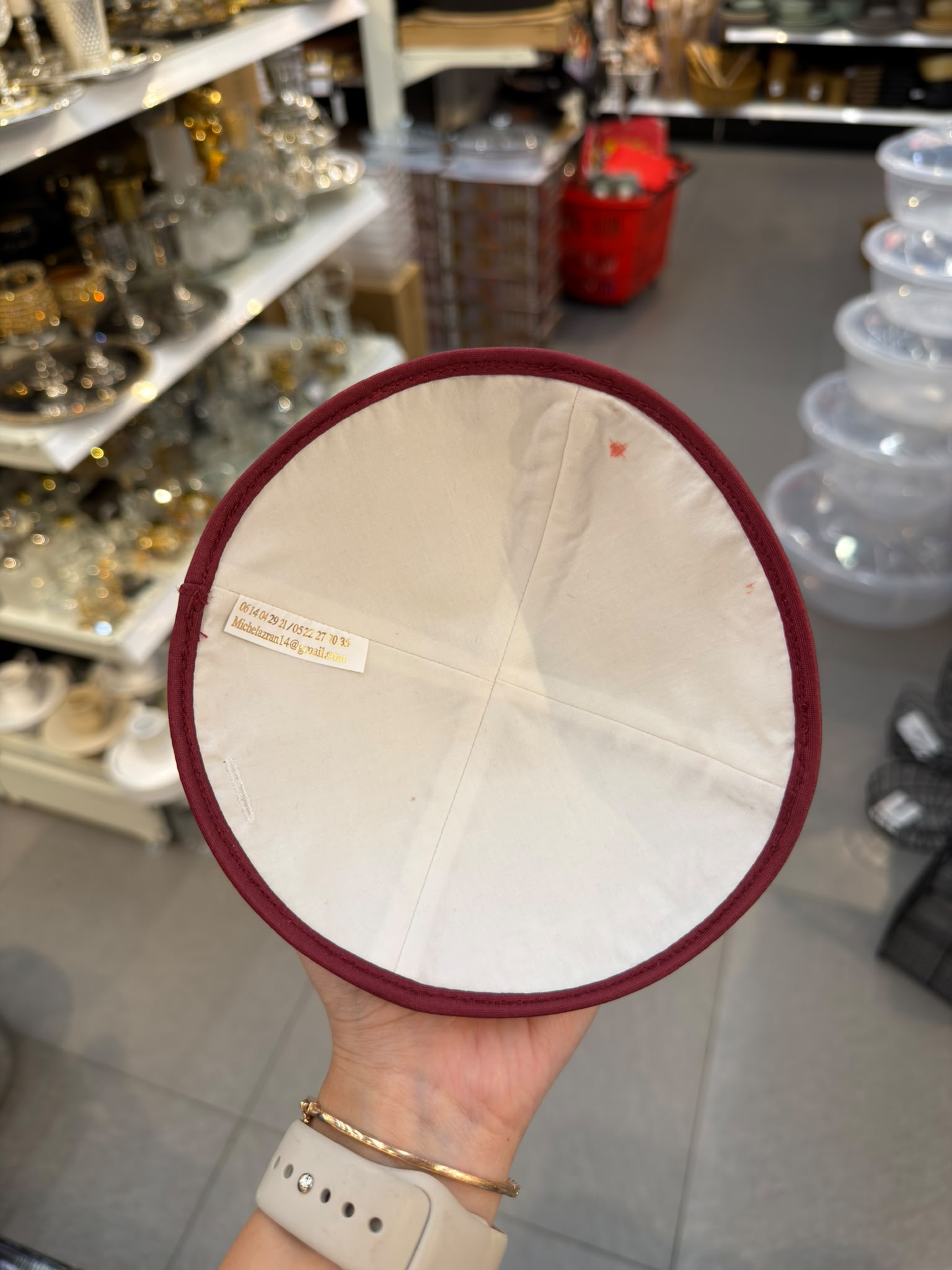 כיפה קטיפה מרוקאית 18 ס״מ – בורדו 'סידנא בבא אלעזר׳ כתוביות בורדו