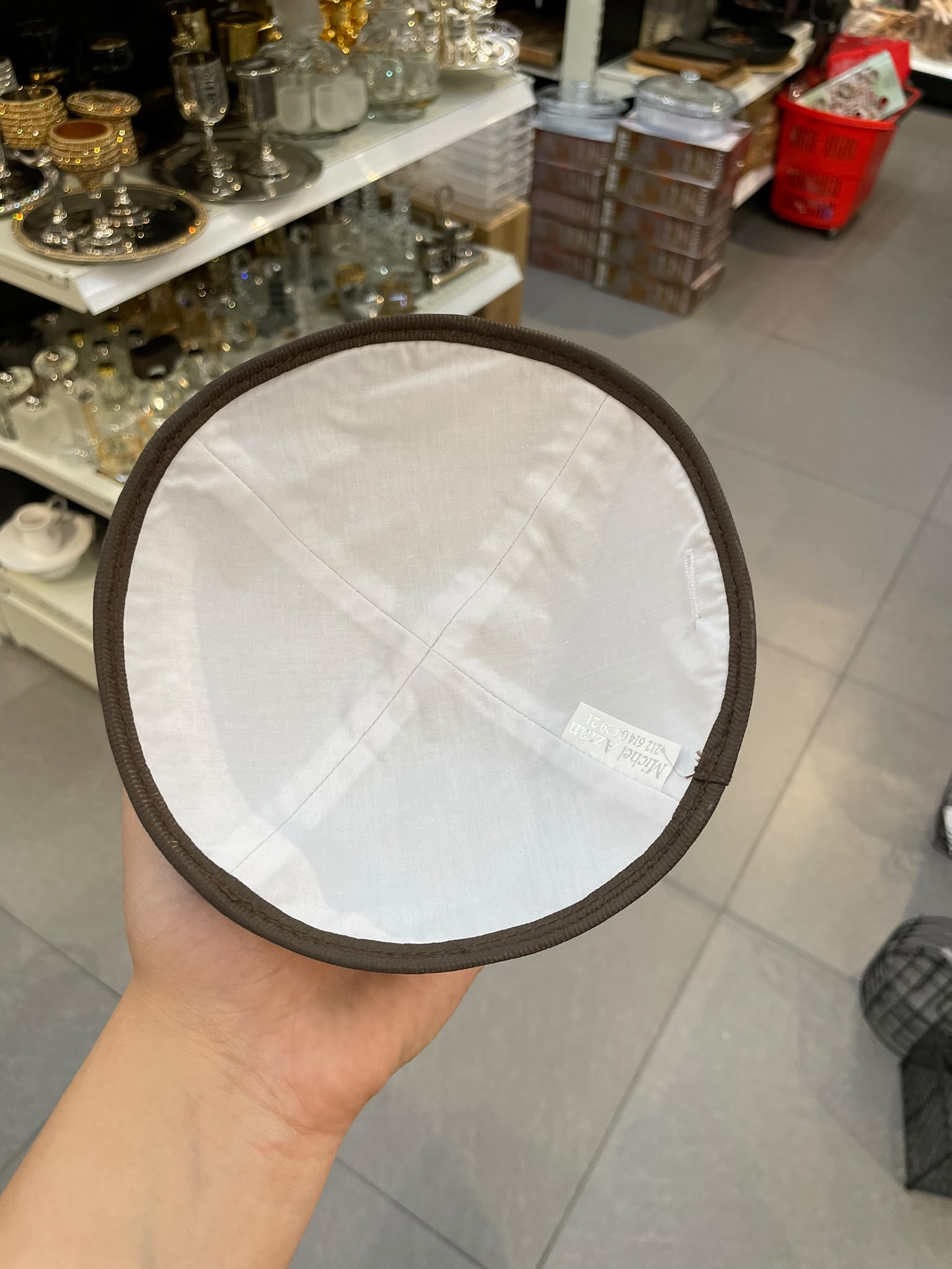 כיפה קטיפה מרוקאית (לילדים) 14 ס״מ – חום ׳יוסף הצדיק' כתוביות רוז גולד