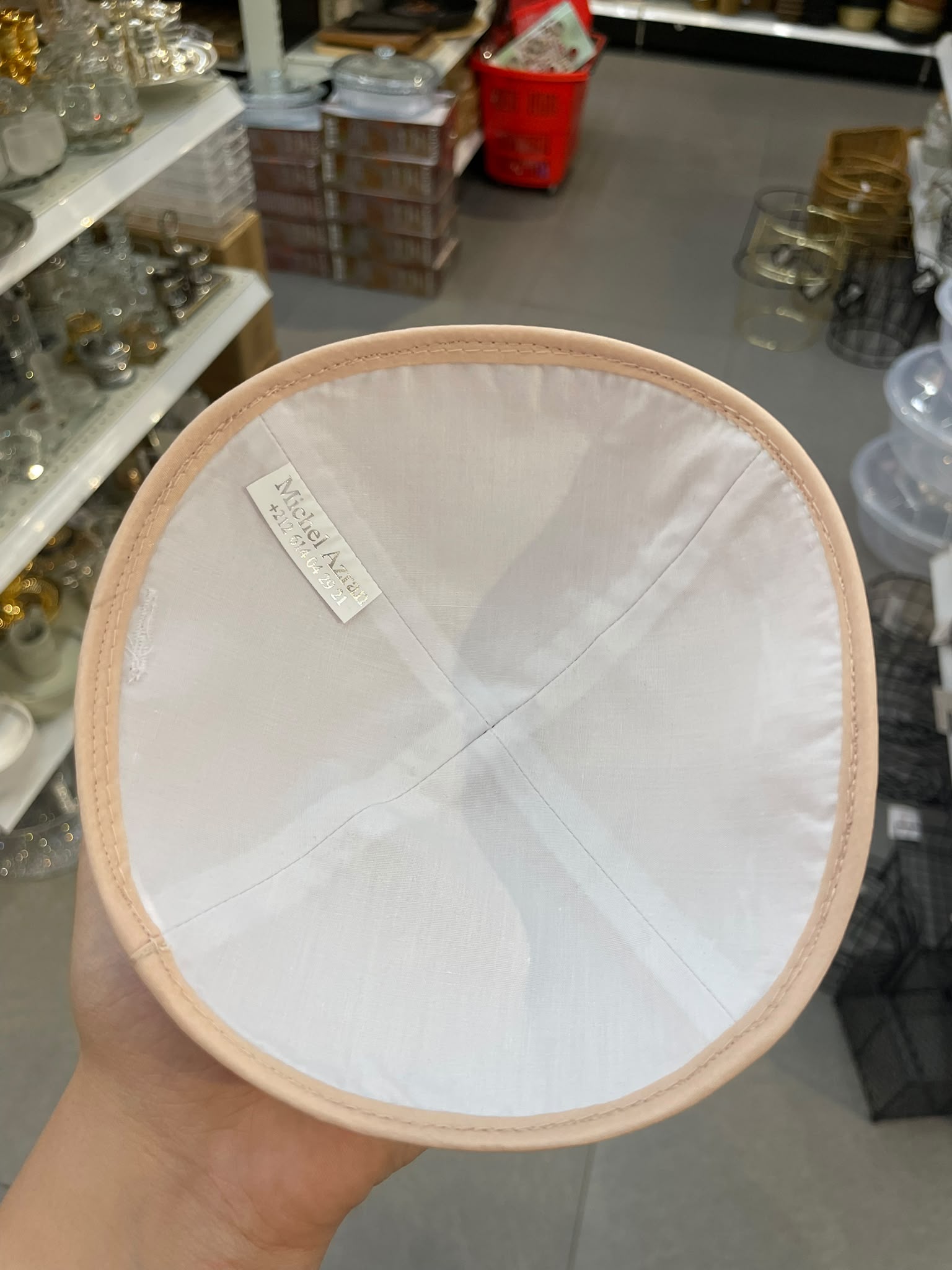 כיפה קטיפה מרוקאית (לילדים) 14 ס״מ – ורוד קלואה ׳האר"י הקדוש' כתוביות רוז גולד