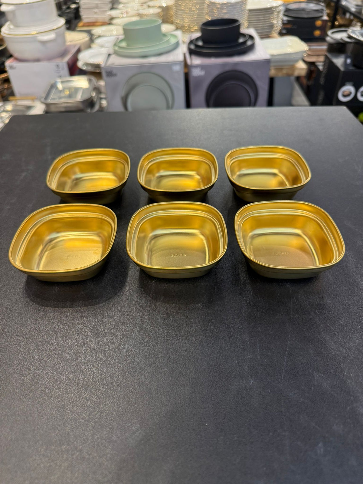 סט 6 קוקוט רוטביה מרובע למטבלים - נירוסטה זהב 8x2.5 ס"מ
