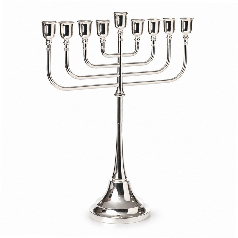 חנוכיה מתכת - "כנסת" כסף מבריק גובה 52 ס"מ אורך 39.7 ס"מ