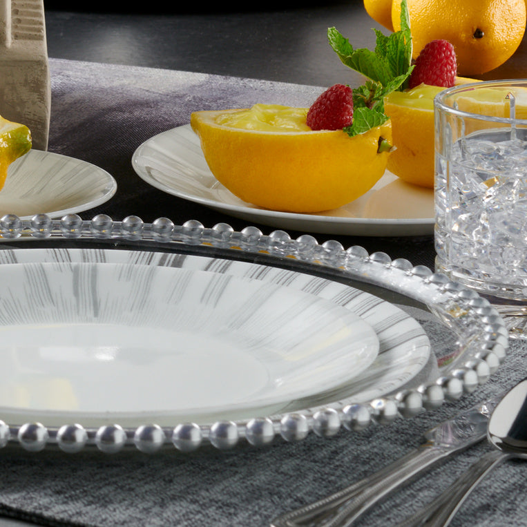 סט צלחות 18 חלקים דגם Arica מבית קורנינג CORELLE