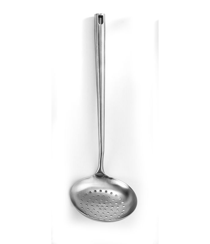 מצקת מחורצת מנירוסטה איכותית 37 ס"מ