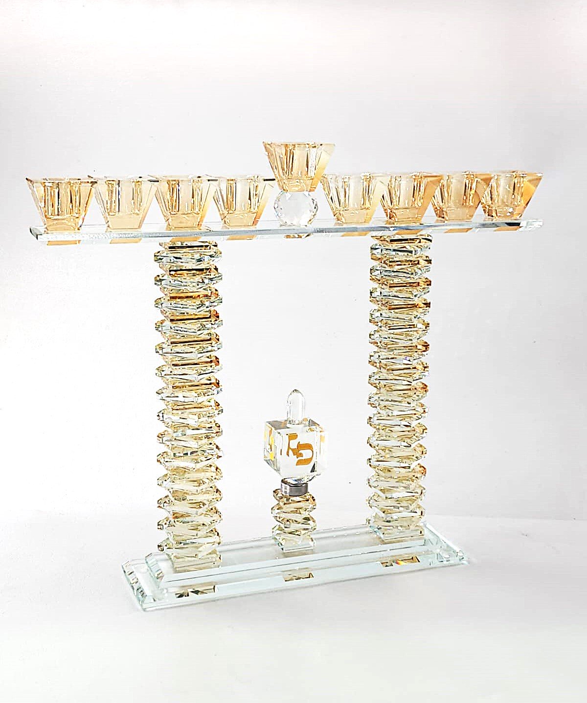 חנוכיה קריסטל - פירמידה זהב + סביבון 31X37 ס"מ